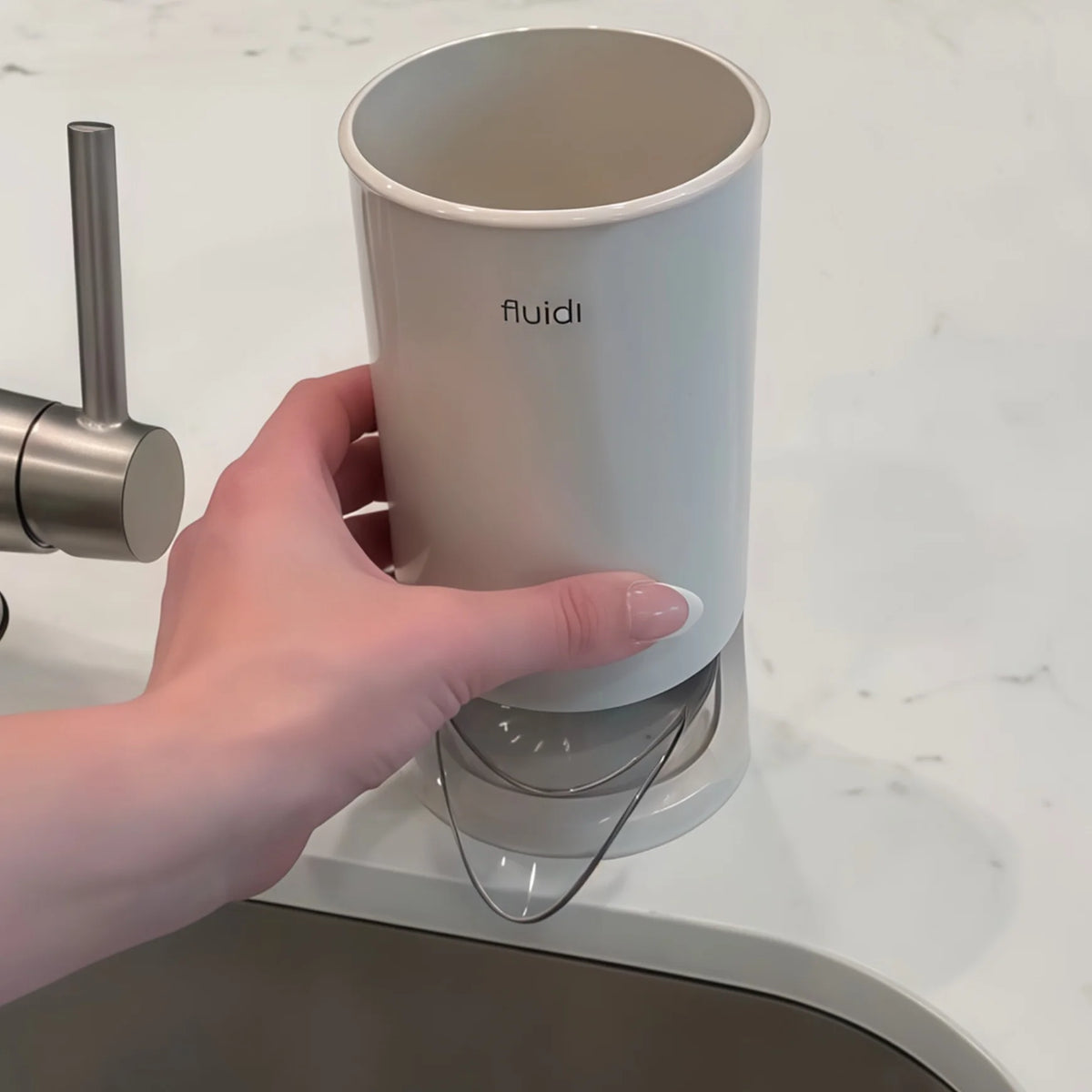 Draining utensil holder